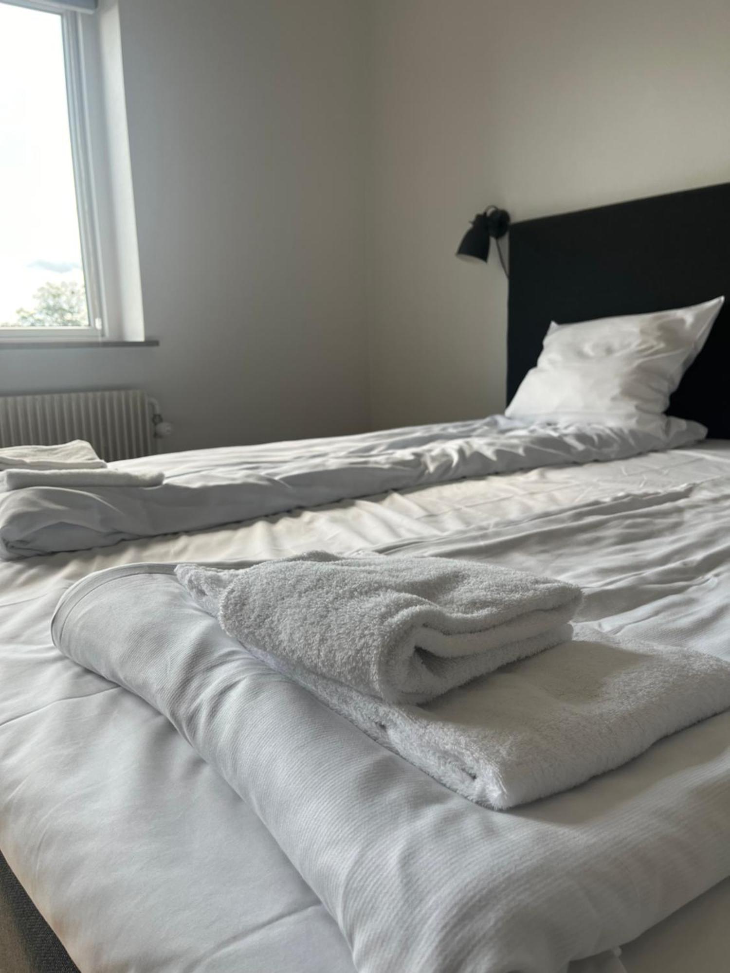 Hotel Havlund Bed And Breakfast Грена Экстерьер фото