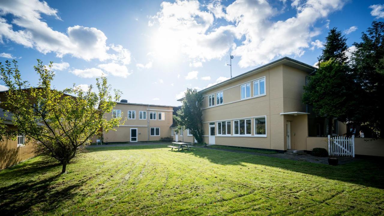 Hotel Havlund Bed And Breakfast Грена Экстерьер фото